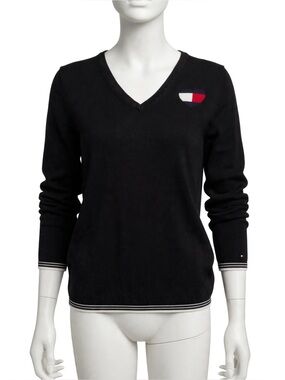 Tommy Hilfiger Women's Knit Heart Flag V-Neck Sweater XL Black Tipped Trim